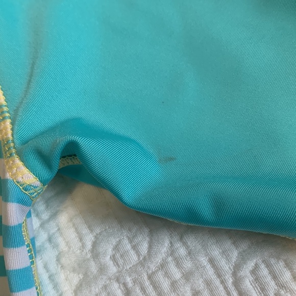 2T (4/$20) Mermaid Rashguard by UV Skinz - Picture 13 of 14